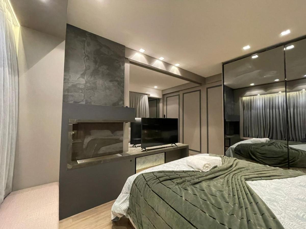 Appartamento Loft Novo Aconchegante A 500M Da Rua Coberta Gramado Esterno foto