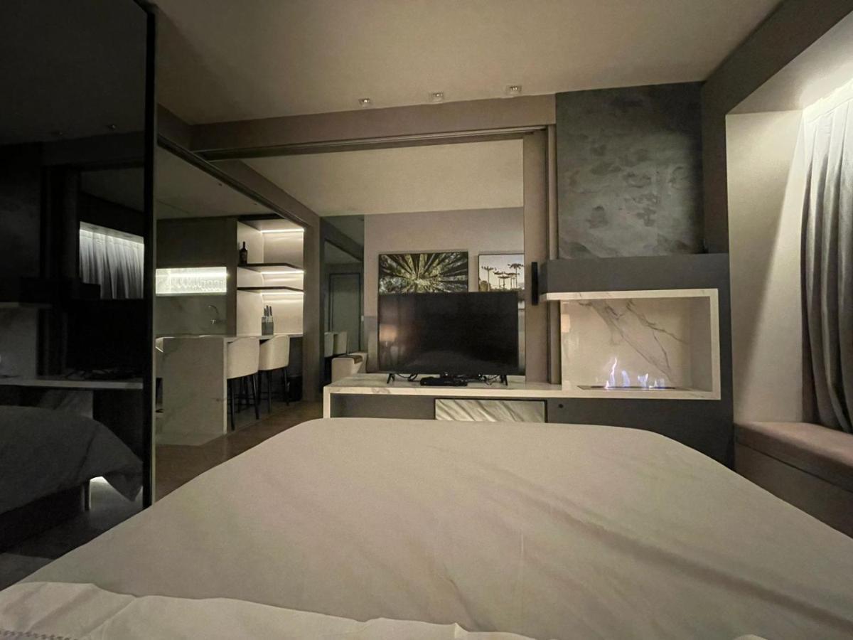 Appartamento Loft Novo Aconchegante A 500M Da Rua Coberta Gramado Esterno foto