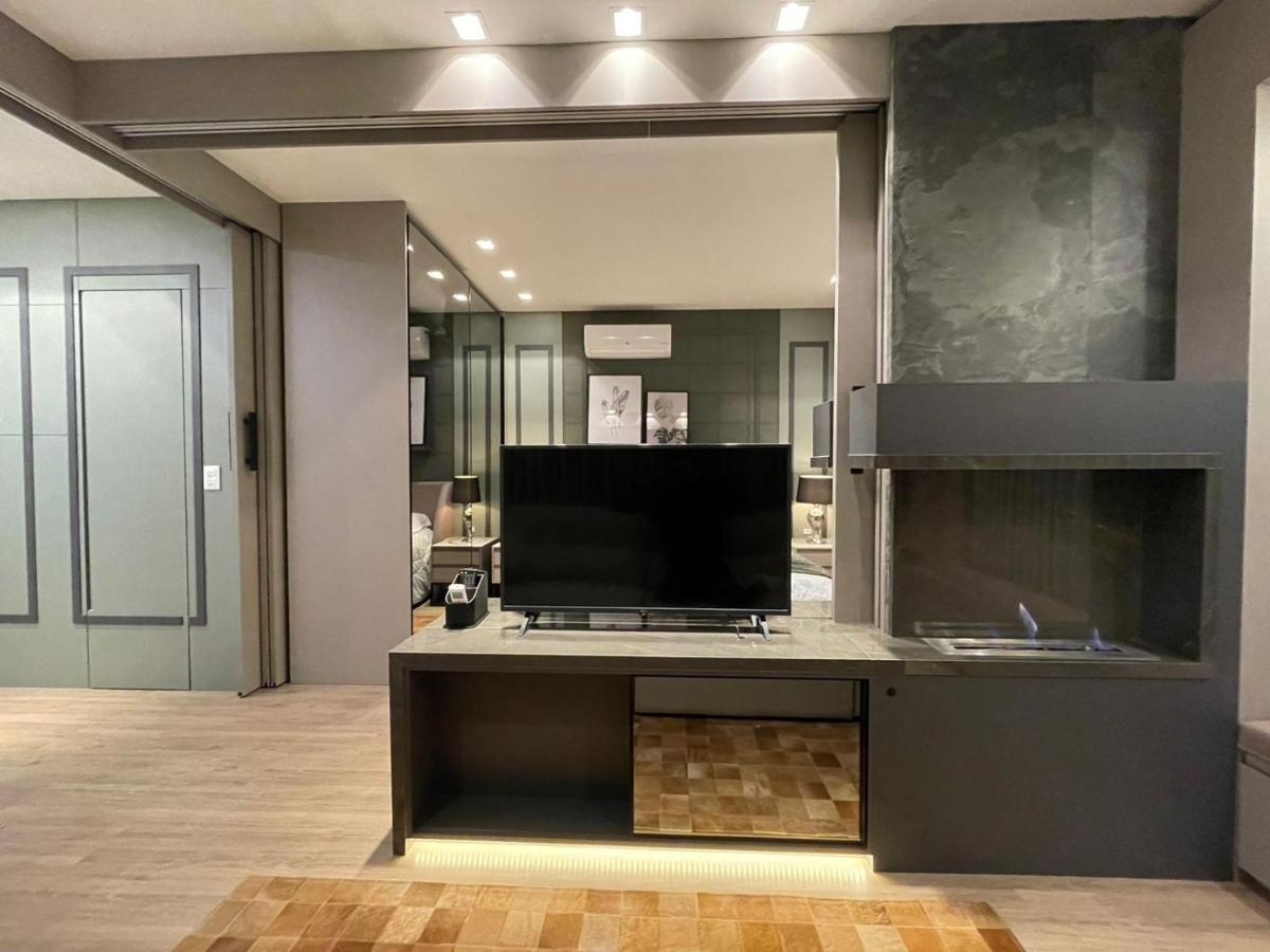 Appartamento Loft Novo Aconchegante A 500M Da Rua Coberta Gramado Esterno foto